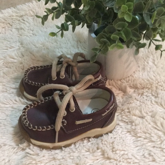 baby first walking shoes size 3